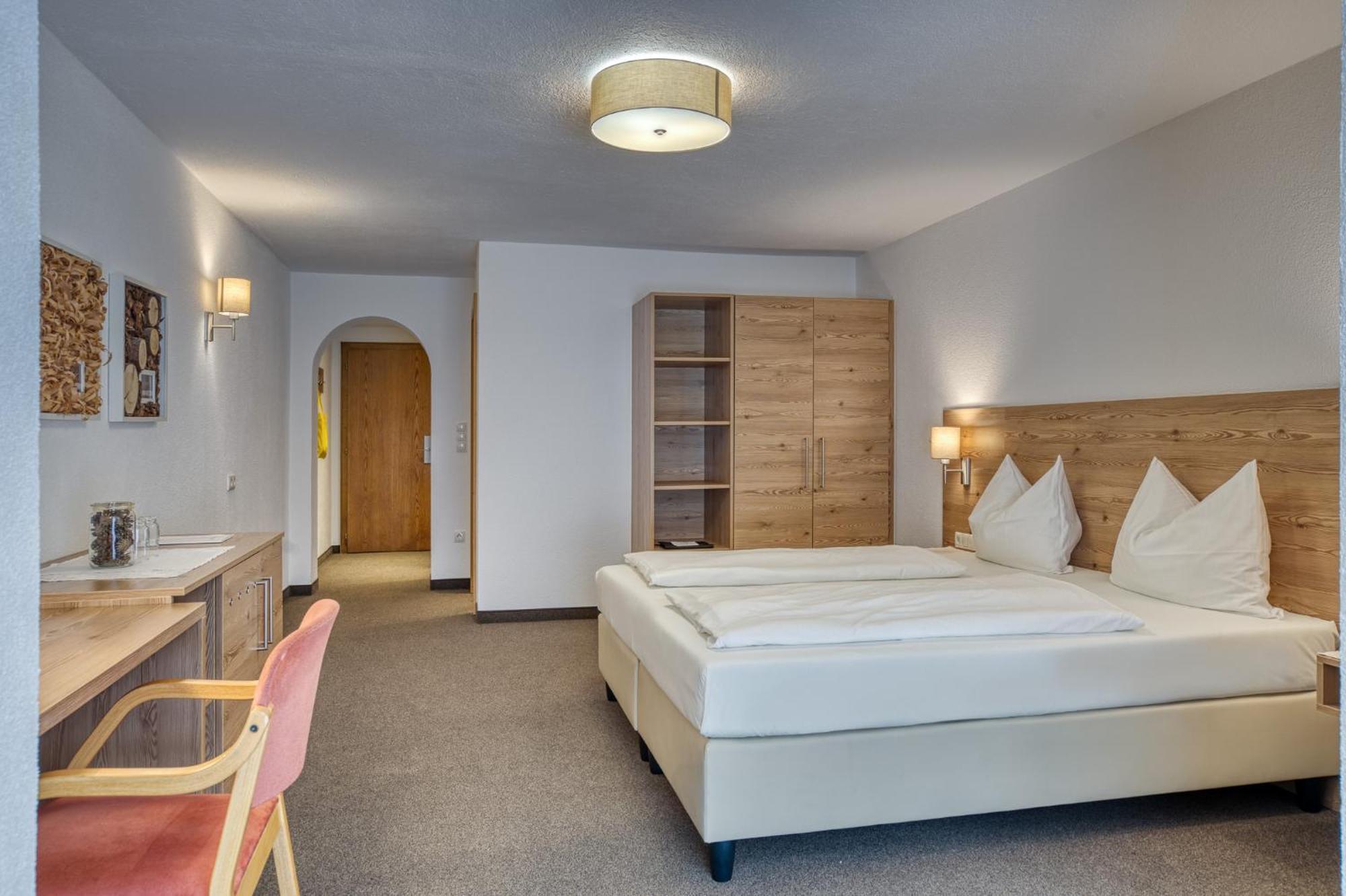 Hotel Erika ナウダース エクステリア 写真