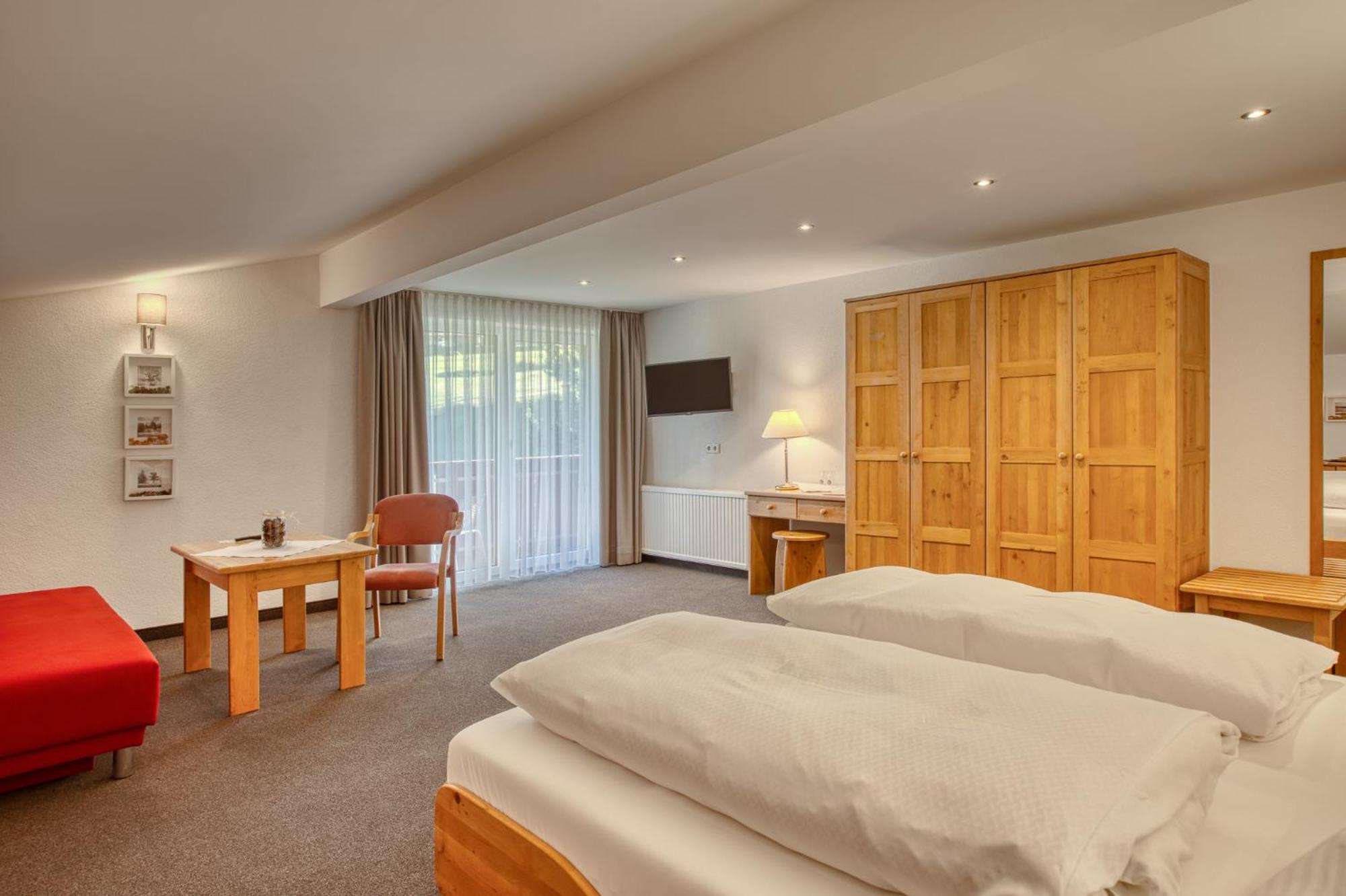 Hotel Erika ナウダース エクステリア 写真
