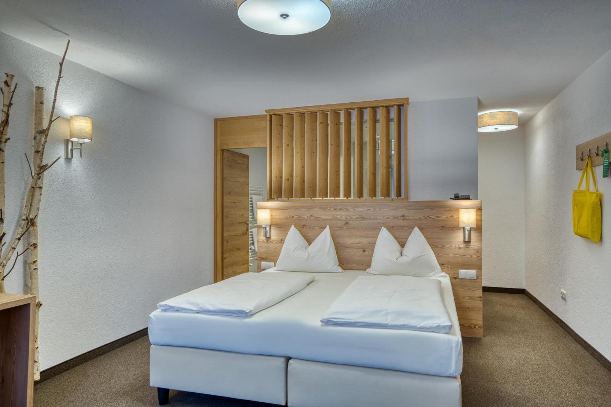 Hotel Erika ナウダース エクステリア 写真