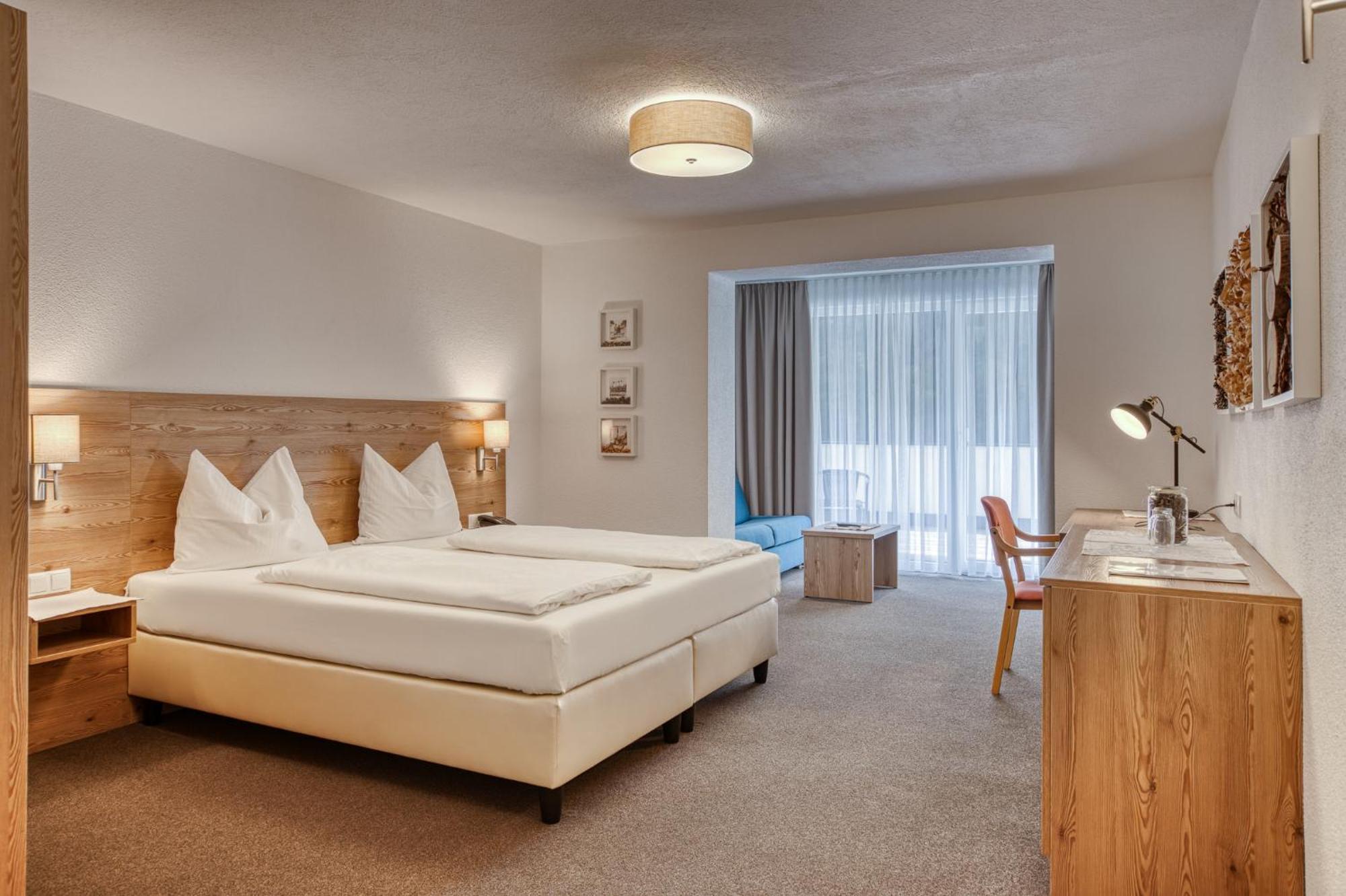 Hotel Erika ナウダース エクステリア 写真